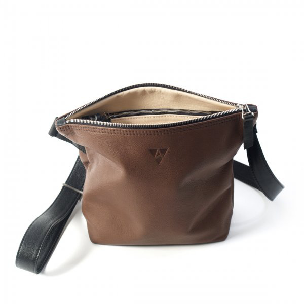 Schultertasche Helsinki L, Softnappa